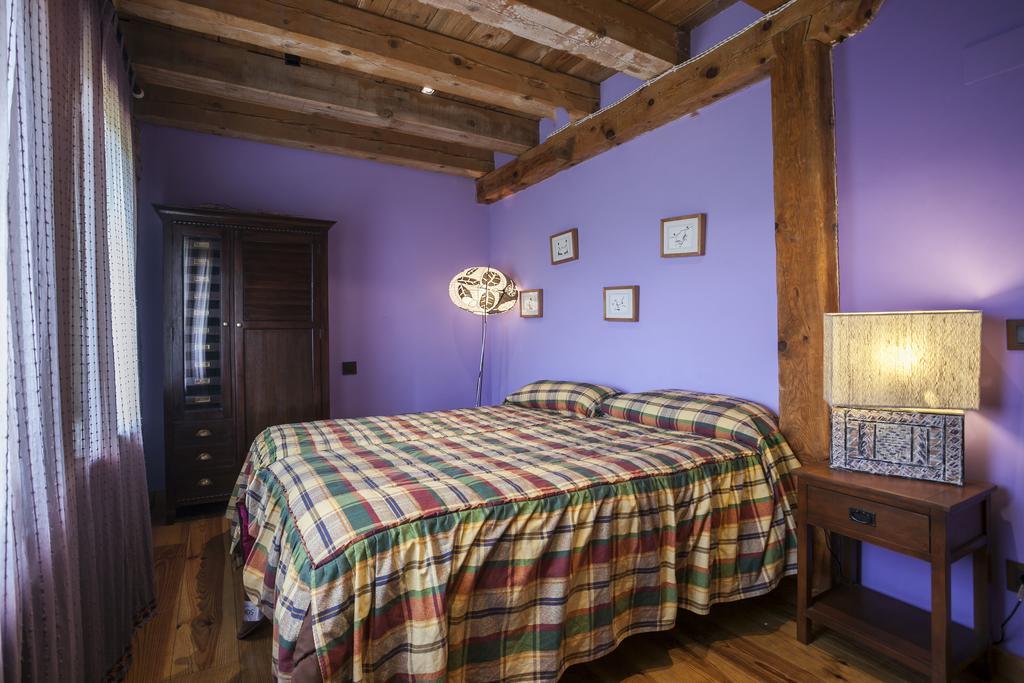 Holiday home Casa Dorondon Lasaosa